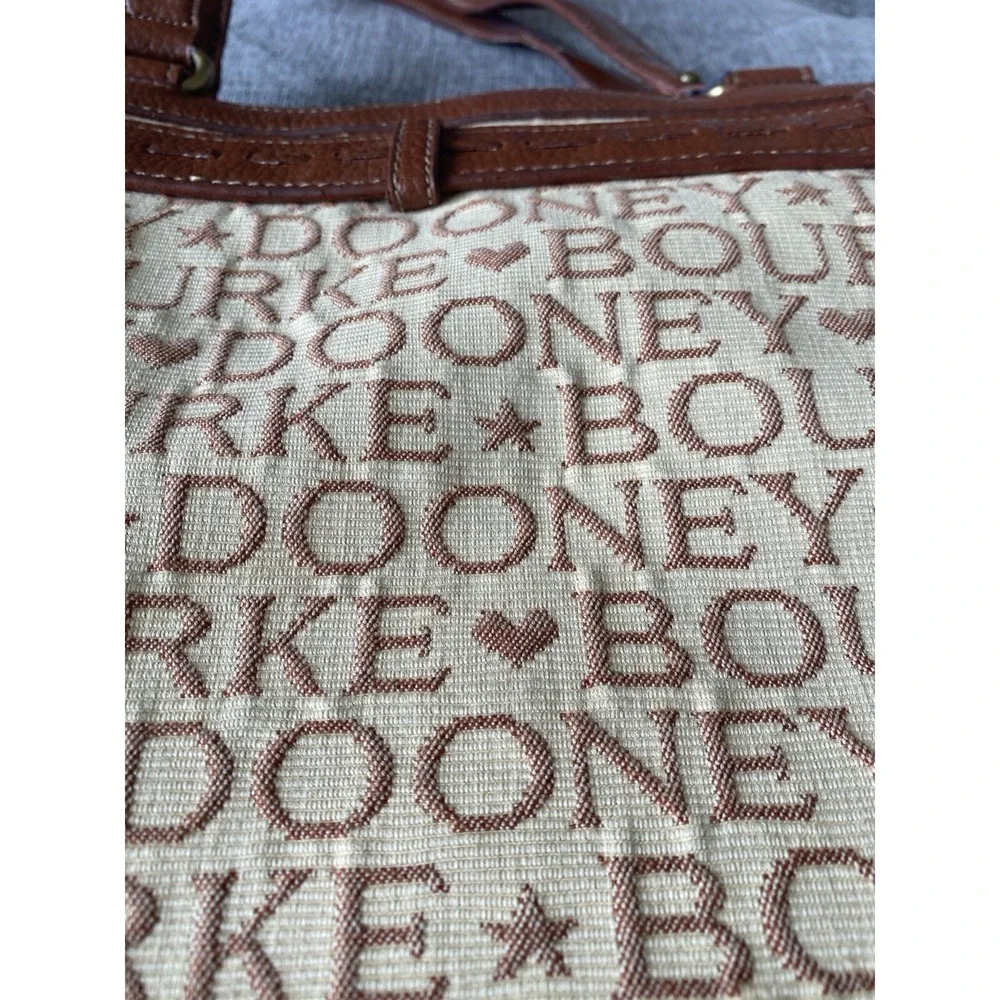 Vtg DOONEY & BOURKE Beige/Tan‎ SIGNATURE JACQUARD Canvas/Leather SATCHEL